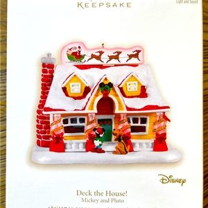 2008 Hallmark Keepsake Deck the House Disney Mickey and Pluto Ornament Lights